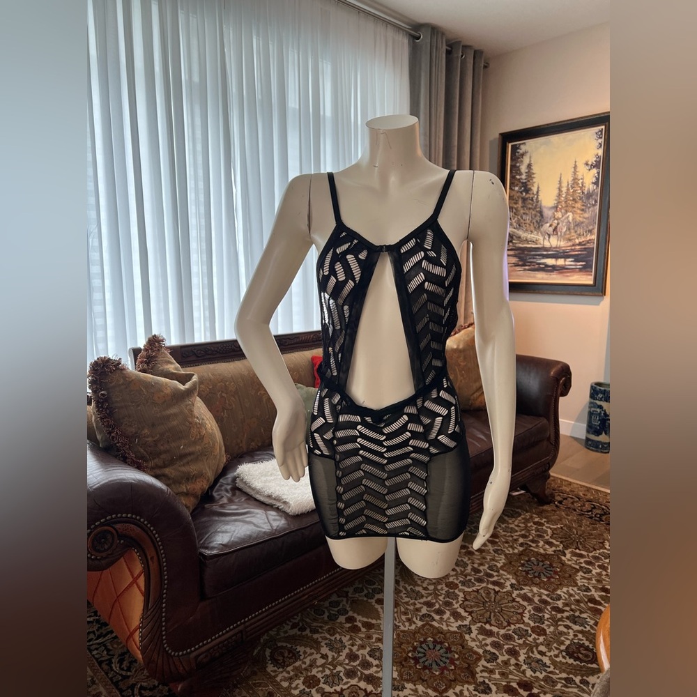 Oh La La Cheri Black Sheer Sleepwear Top – Preloved